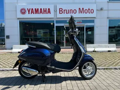 Vespa Primavera 150 (2024 - 25) usata