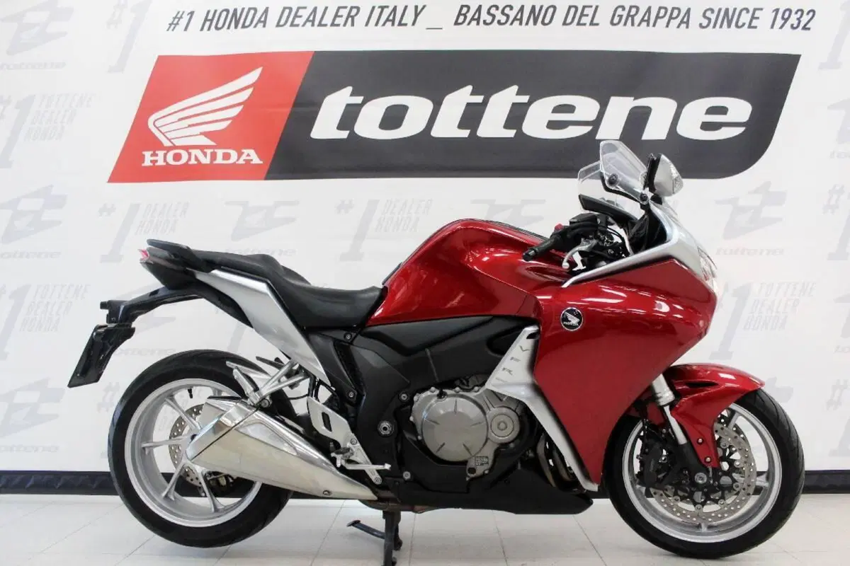 Honda VFR 1200 F ABS (2009 - 16)