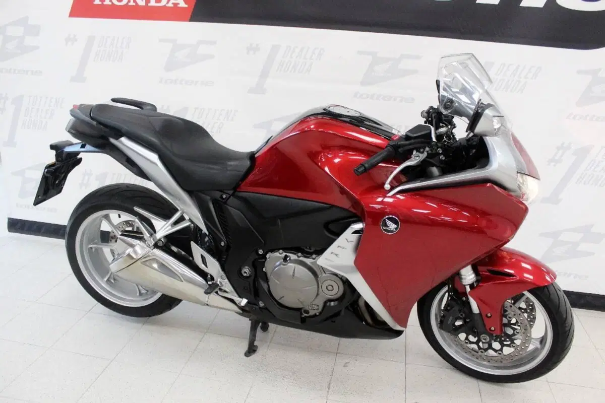 Honda VFR 1200 F ABS (2009 - 16) (3)