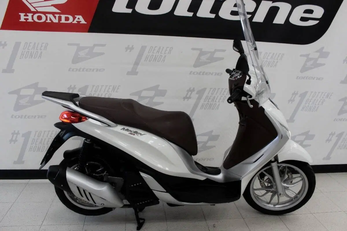 Piaggio Medley 125 (2020) (2)