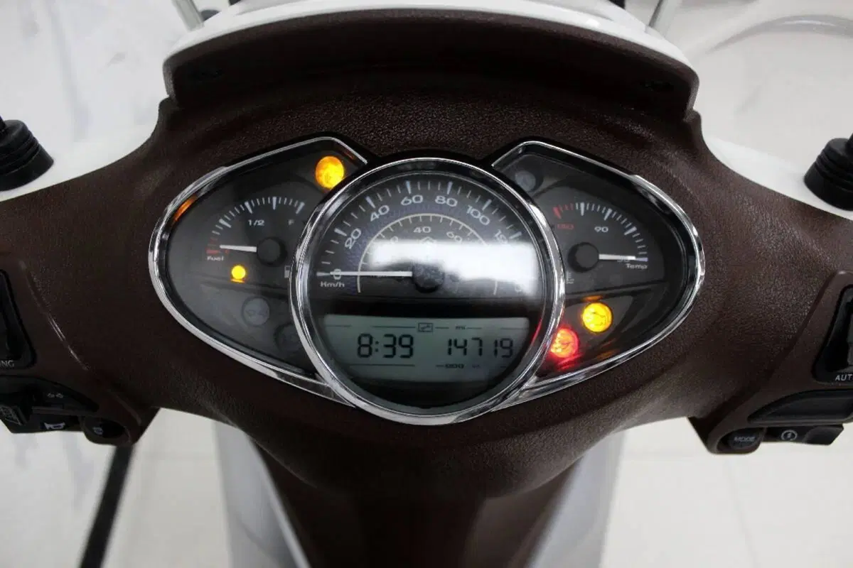 Piaggio Medley 125 (2020) (6)