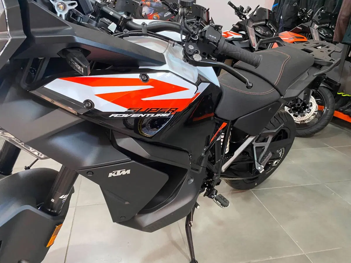 KTM 1390 Super Adventure S (2026) (5)