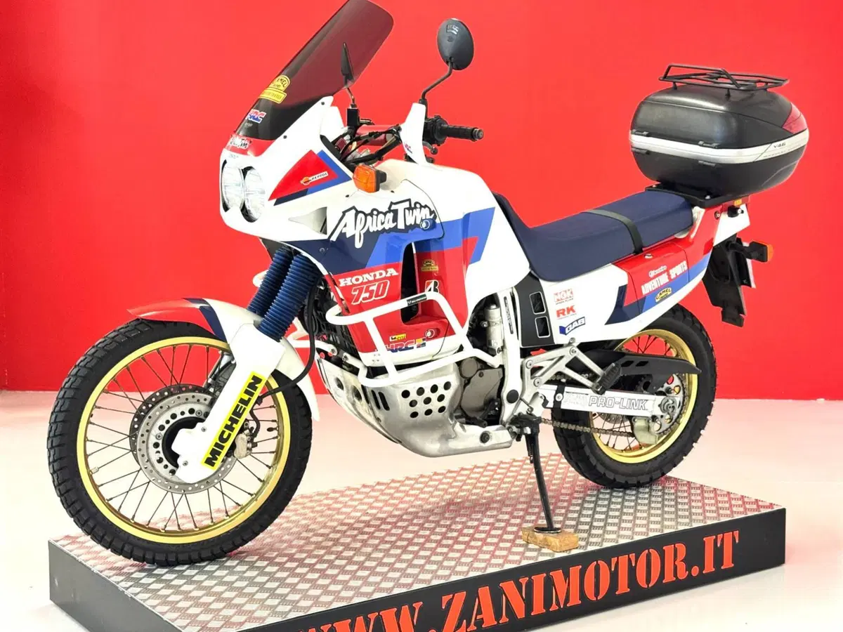Honda XRV 750 AFRICA TWIN RD04 (4)
