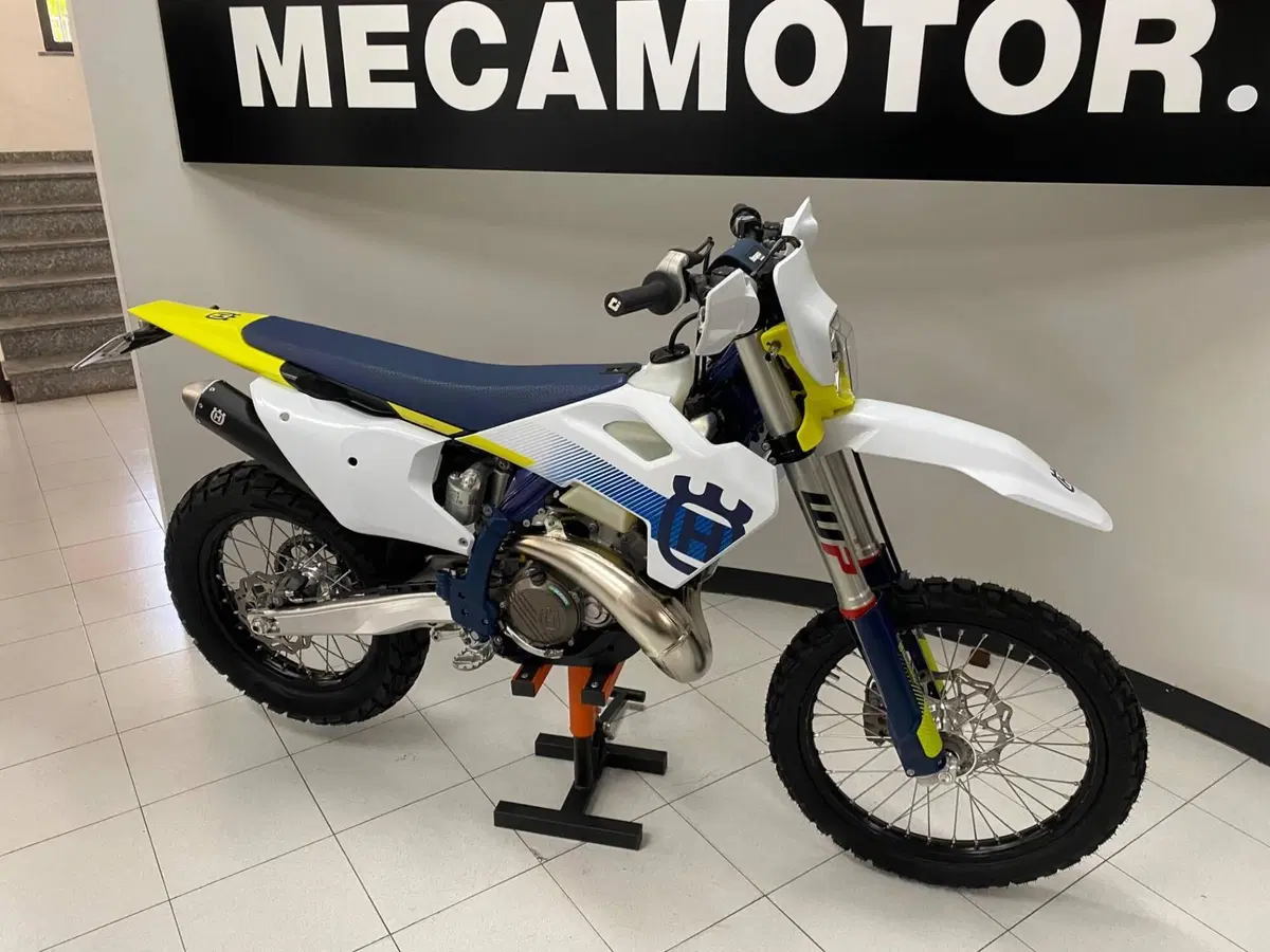 Husqvarna TE 300 (2024)