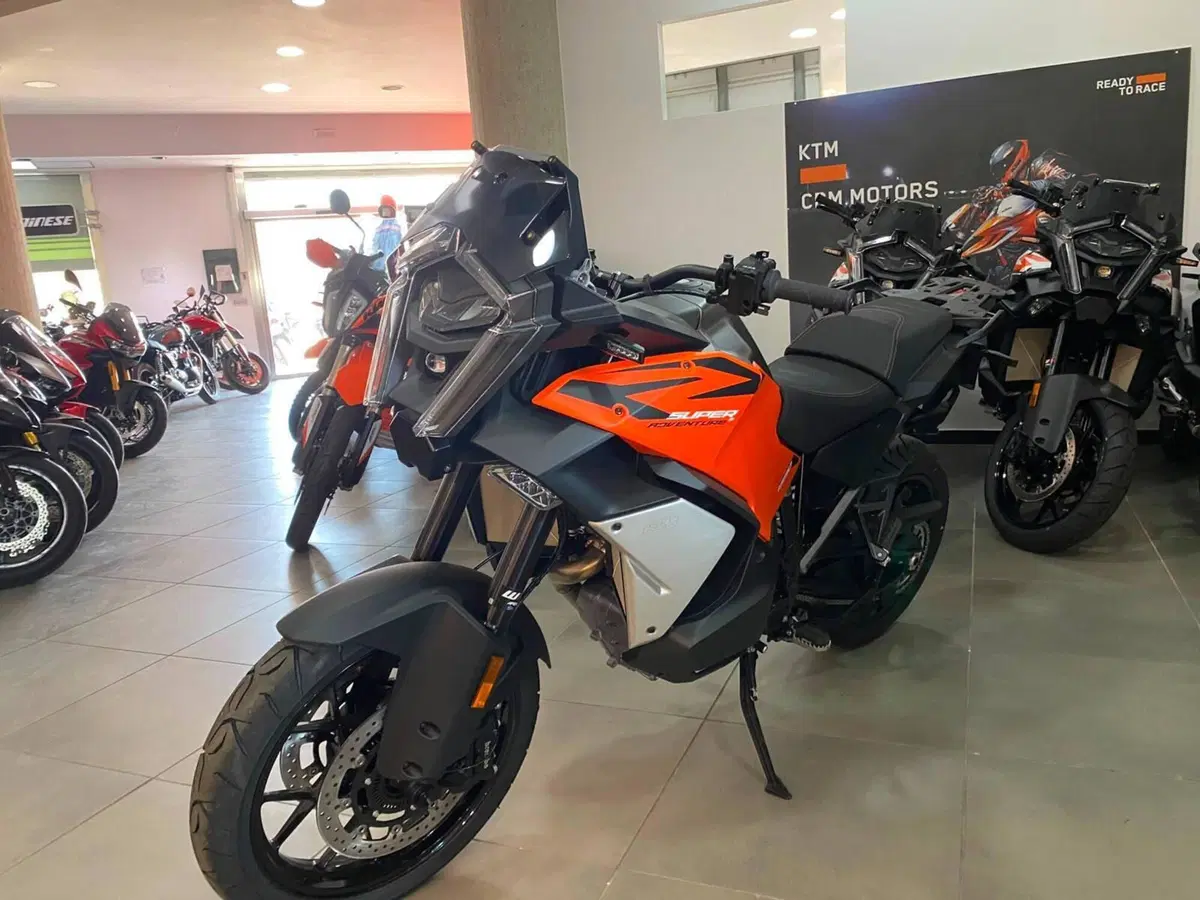 KTM 1390 Super Adventure S EVO (2026) (3)