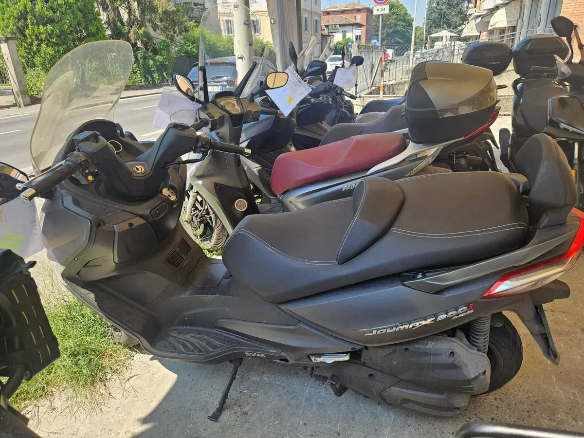 Sym Joymax 300 i (2012 - 16)