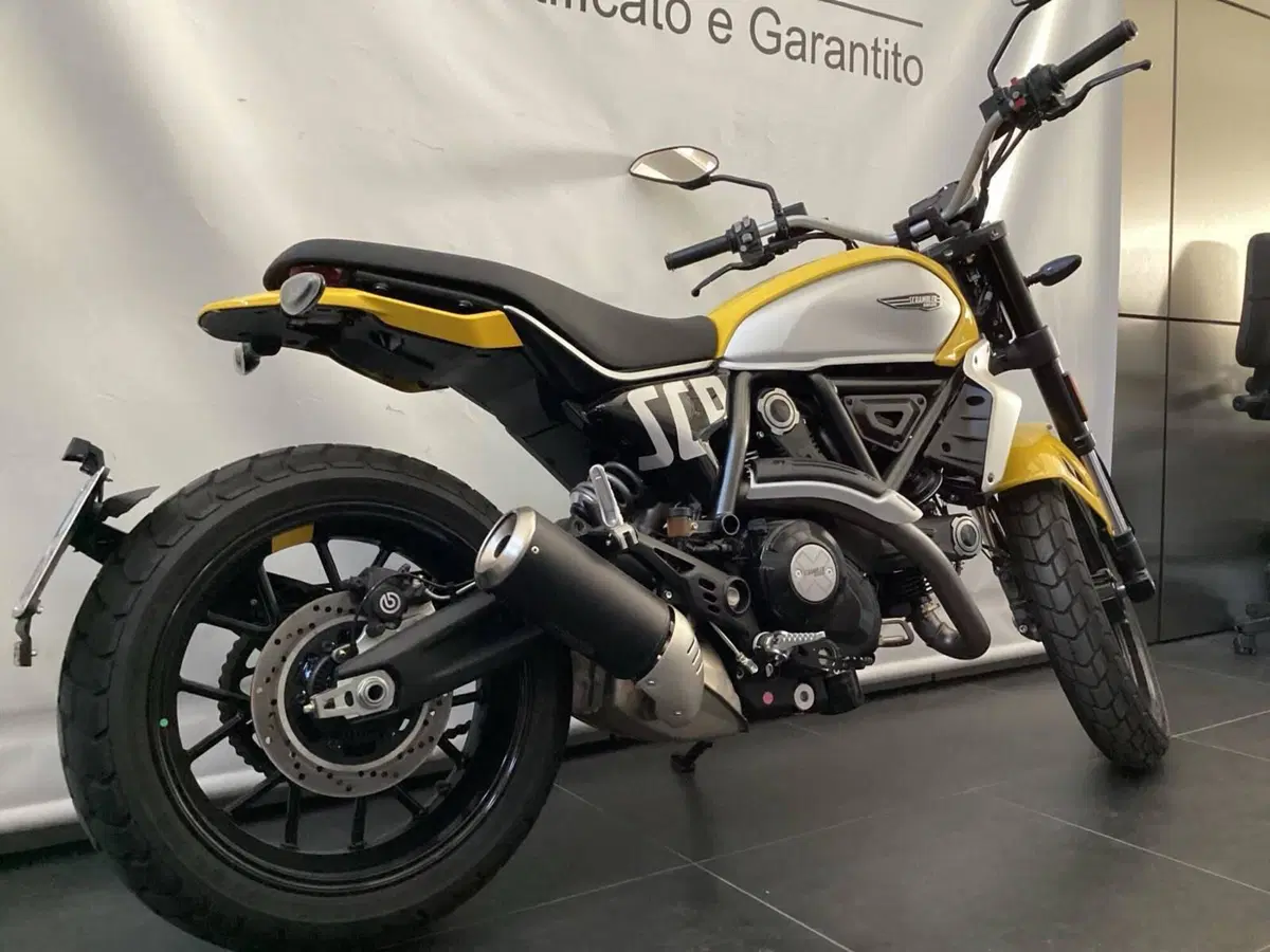 Ducati Scrambler 800 Icon (2025 - 26) (2)