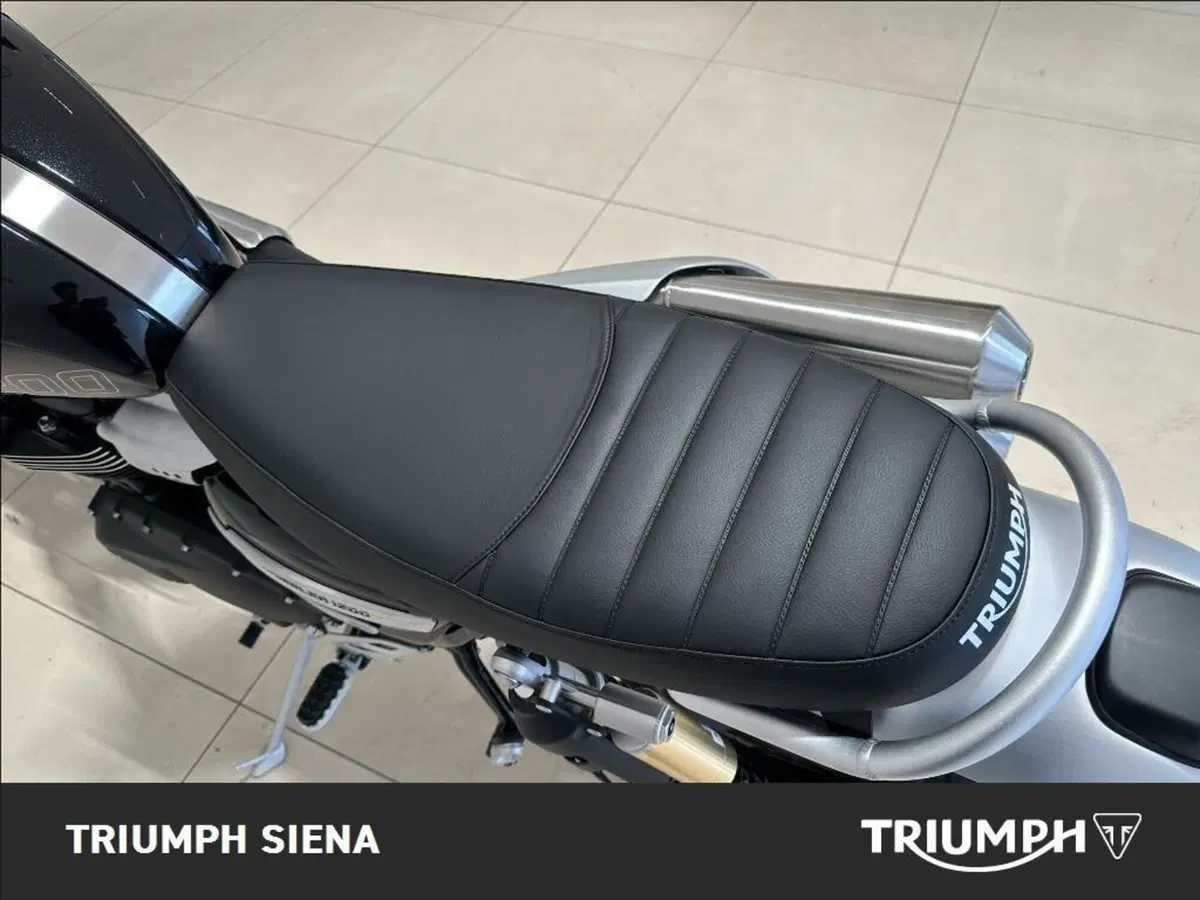 Triumph Scrambler 1200 XE (2024 - 25) (9)