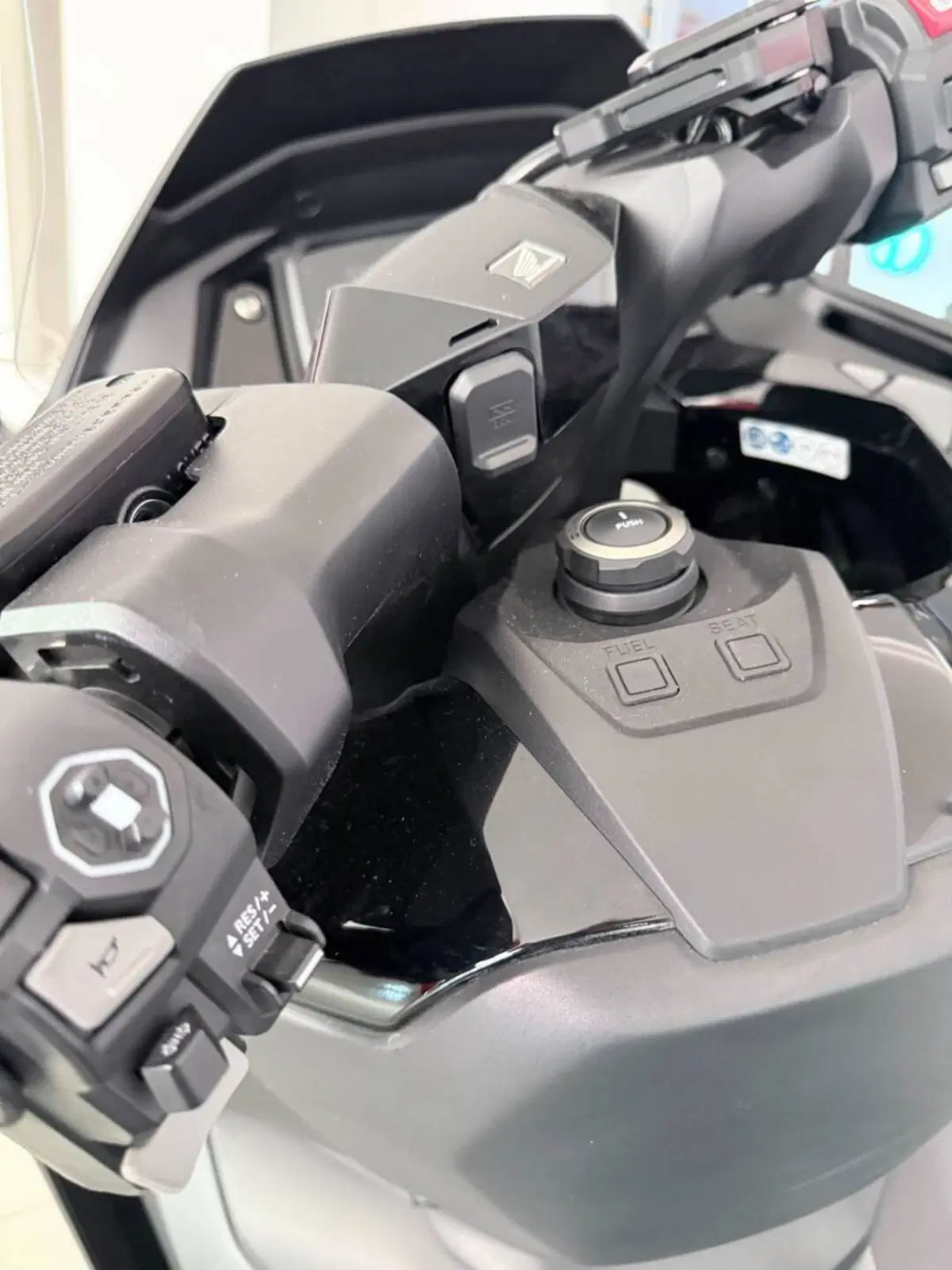 Honda Forza 750 (2025 - 26) (6)