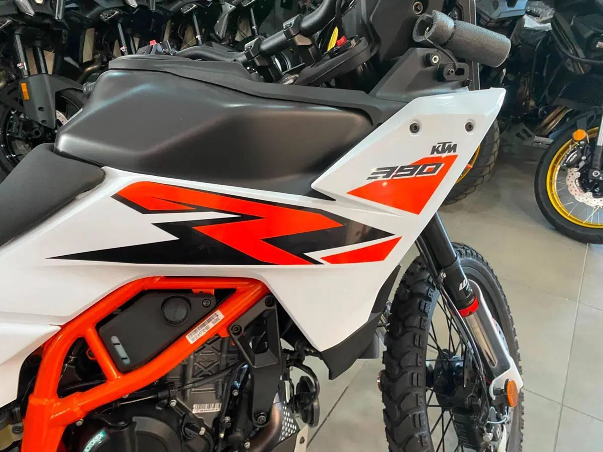 KTM 390 Adventure R (2025 - 26) (4)
