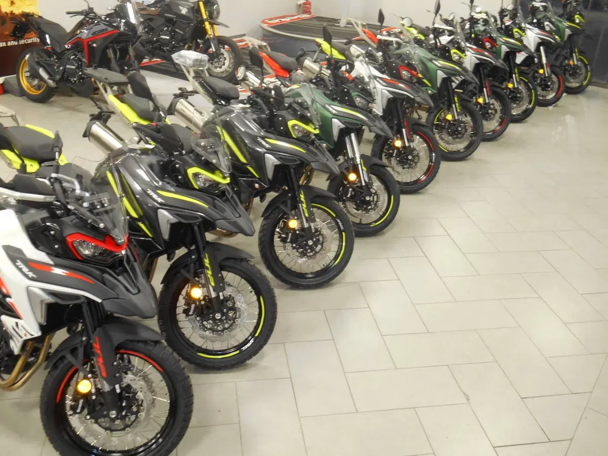 Benelli TRK 902 Stradale (2026) (14)