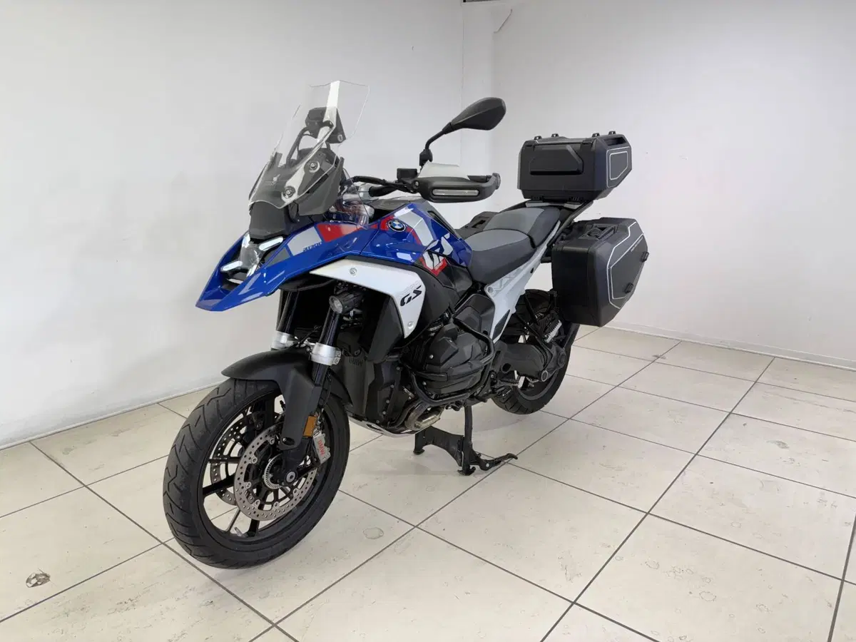 Bmw R 1300 GS (2023 - 26) (2)