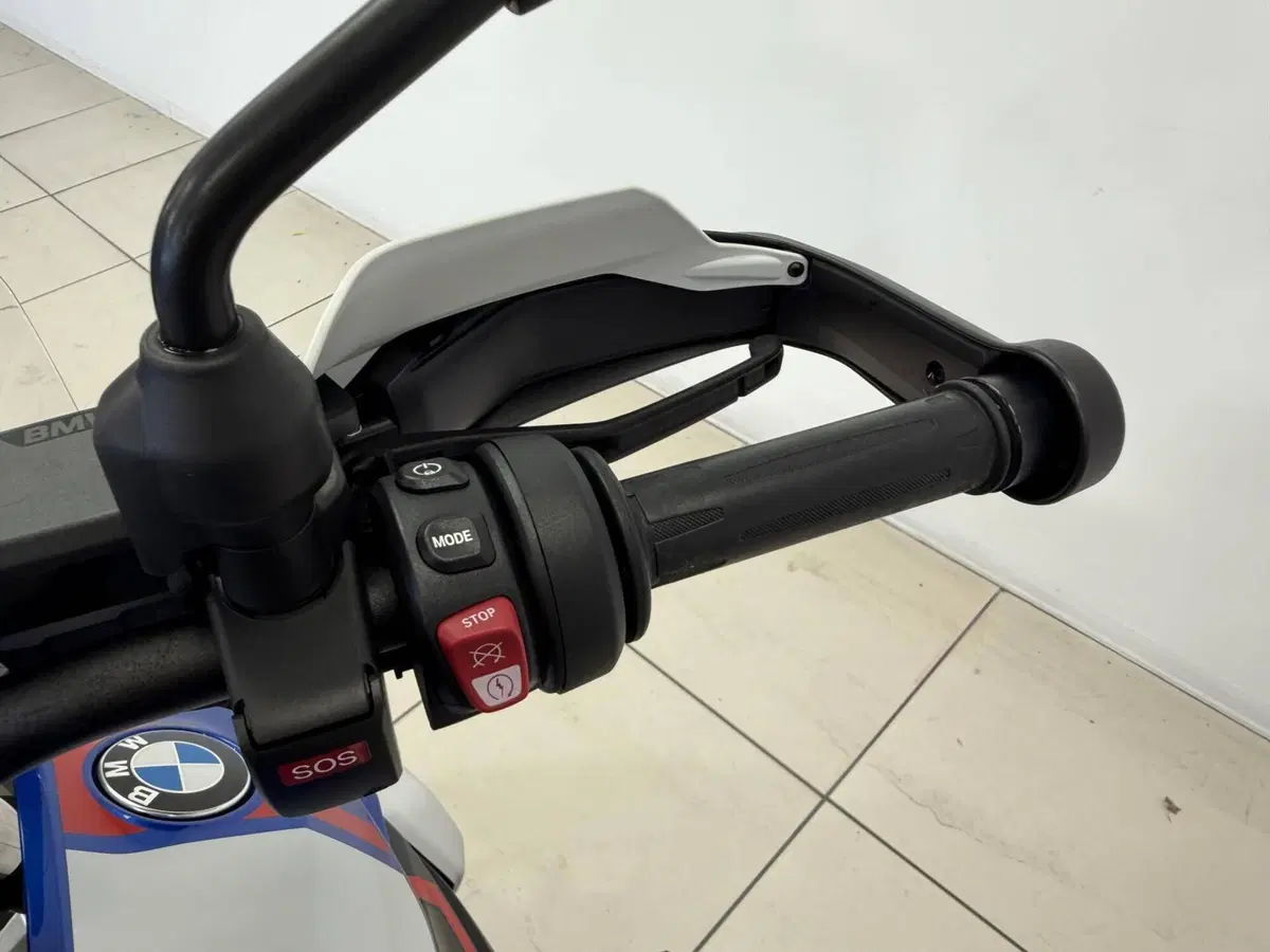 Bmw R 1300 GS (2023 - 26) (11)