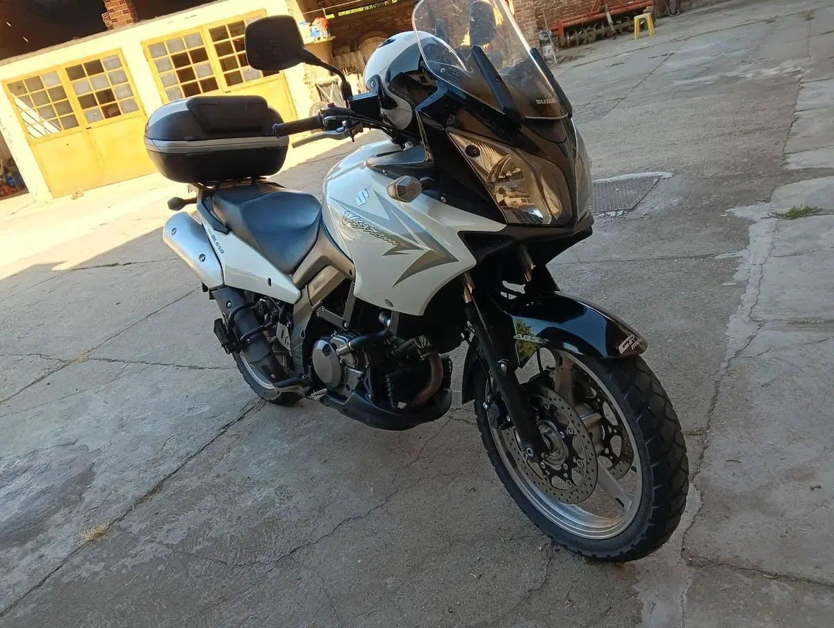 Suzuki V-Strom 650 ABS (2011 - 17) (2)