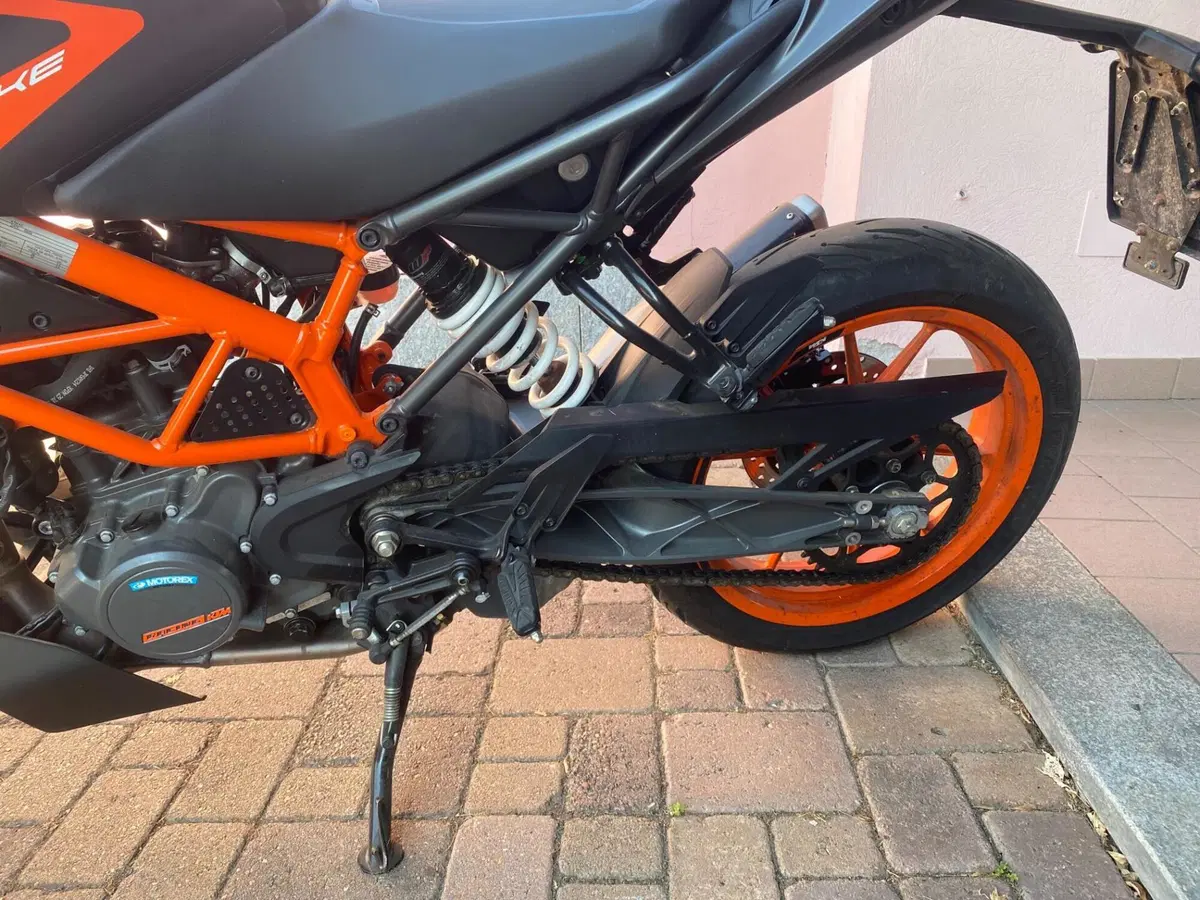KTM 125 Duke (2021 - 23) (5)