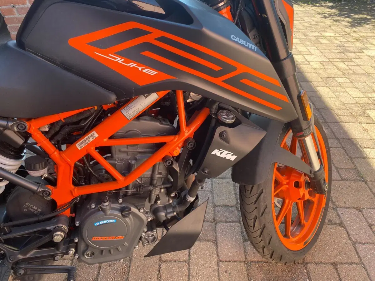 KTM 125 Duke (2021 - 23) (6)