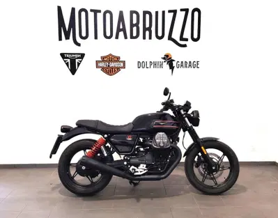 Moto Guzzi V7 Stone Corsa (2023 - 25) usata