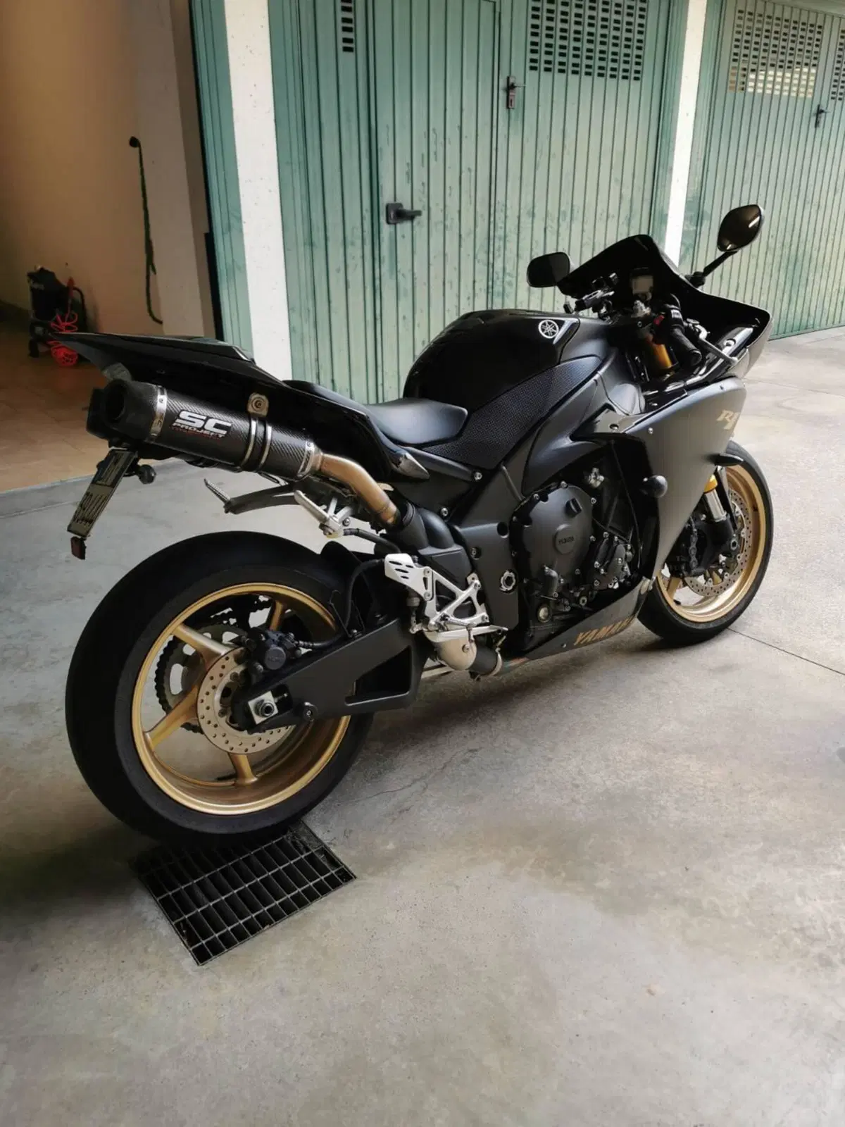 Yamaha YZF R1 (2012 - 14) (4)