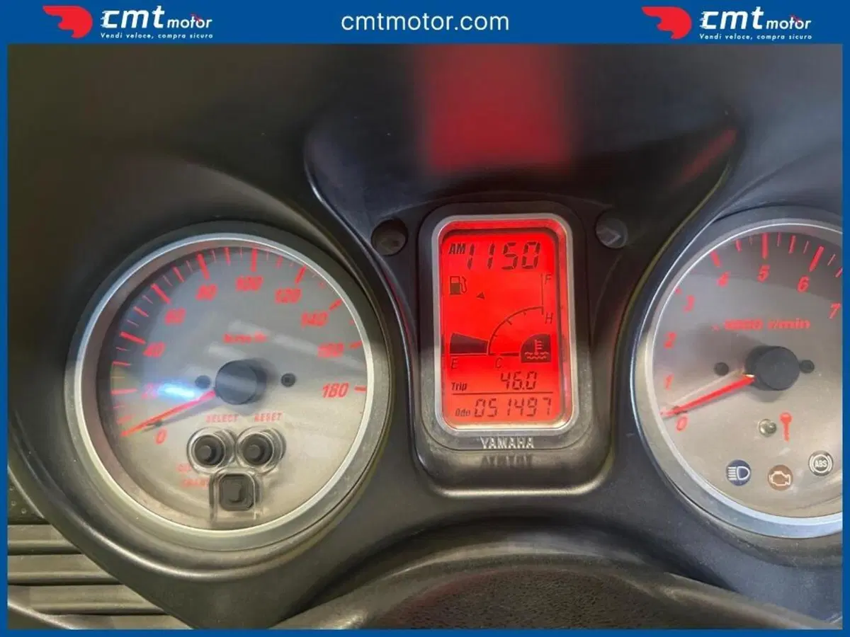 Yamaha T-Max 500 (2004 - 07) (5)