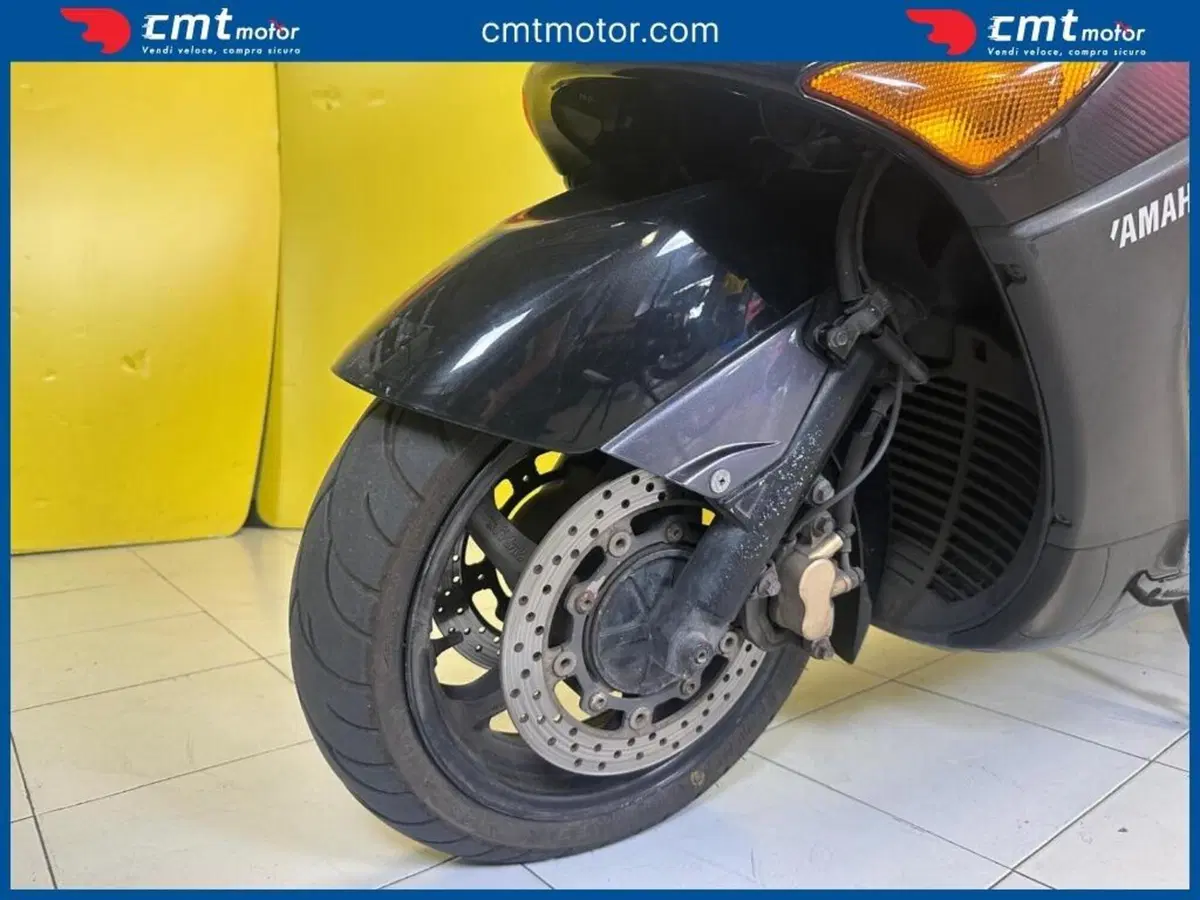 Yamaha T-Max 500 (2004 - 07) (6)