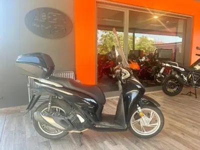 Honda SH 150i (2020 - 23) usata