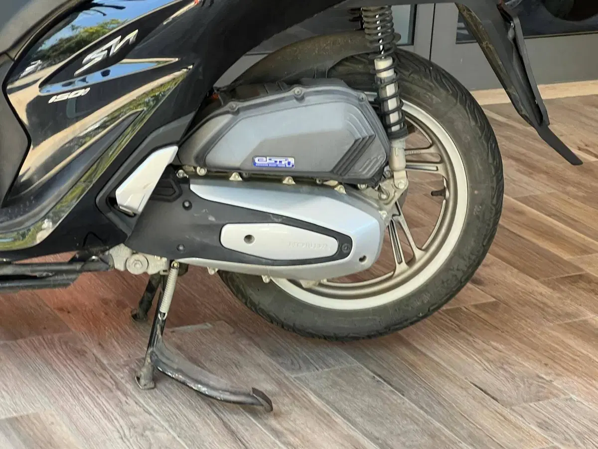 Honda SH 150i (2020 - 23) (8)
