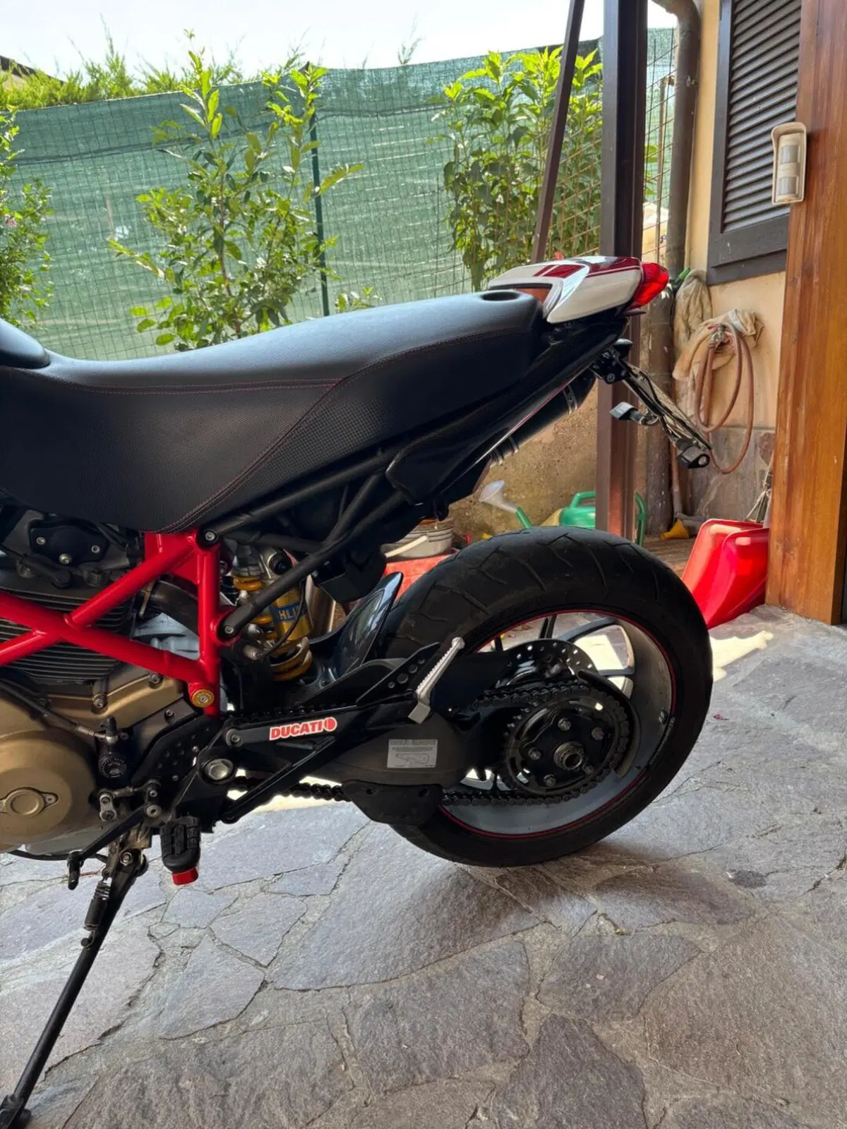 Ducati Hypermotard 1100 EVO SP (2010 - 12) (2)