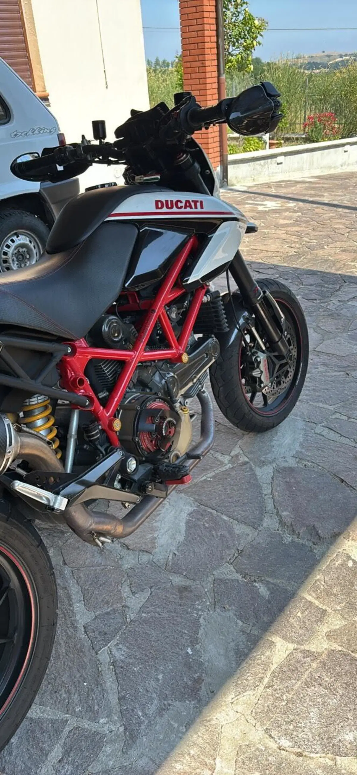 Ducati Hypermotard 1100 EVO SP (2010 - 12) (9)