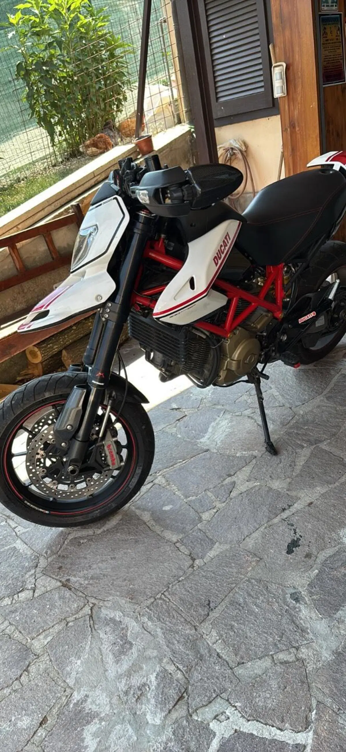 Ducati Hypermotard 1100 EVO SP (2010 - 12) (10)