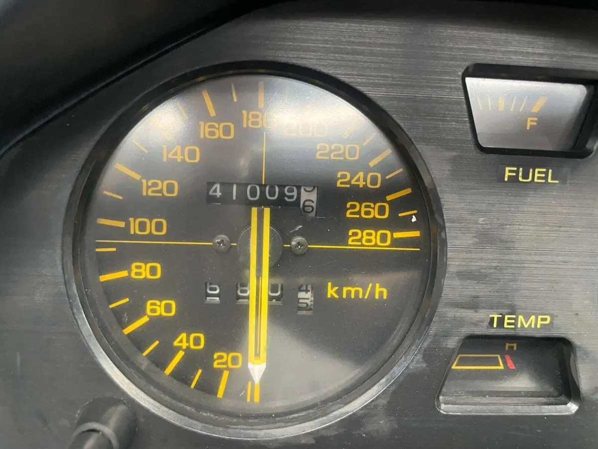 Honda VF 1000 F2 (1985 - 87) (15)
