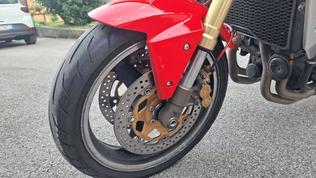 Kawasaki Z 1000 (2003 - 06) (10)