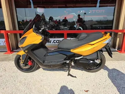 Kymco Xciting 300i R (2007 - 14) usata