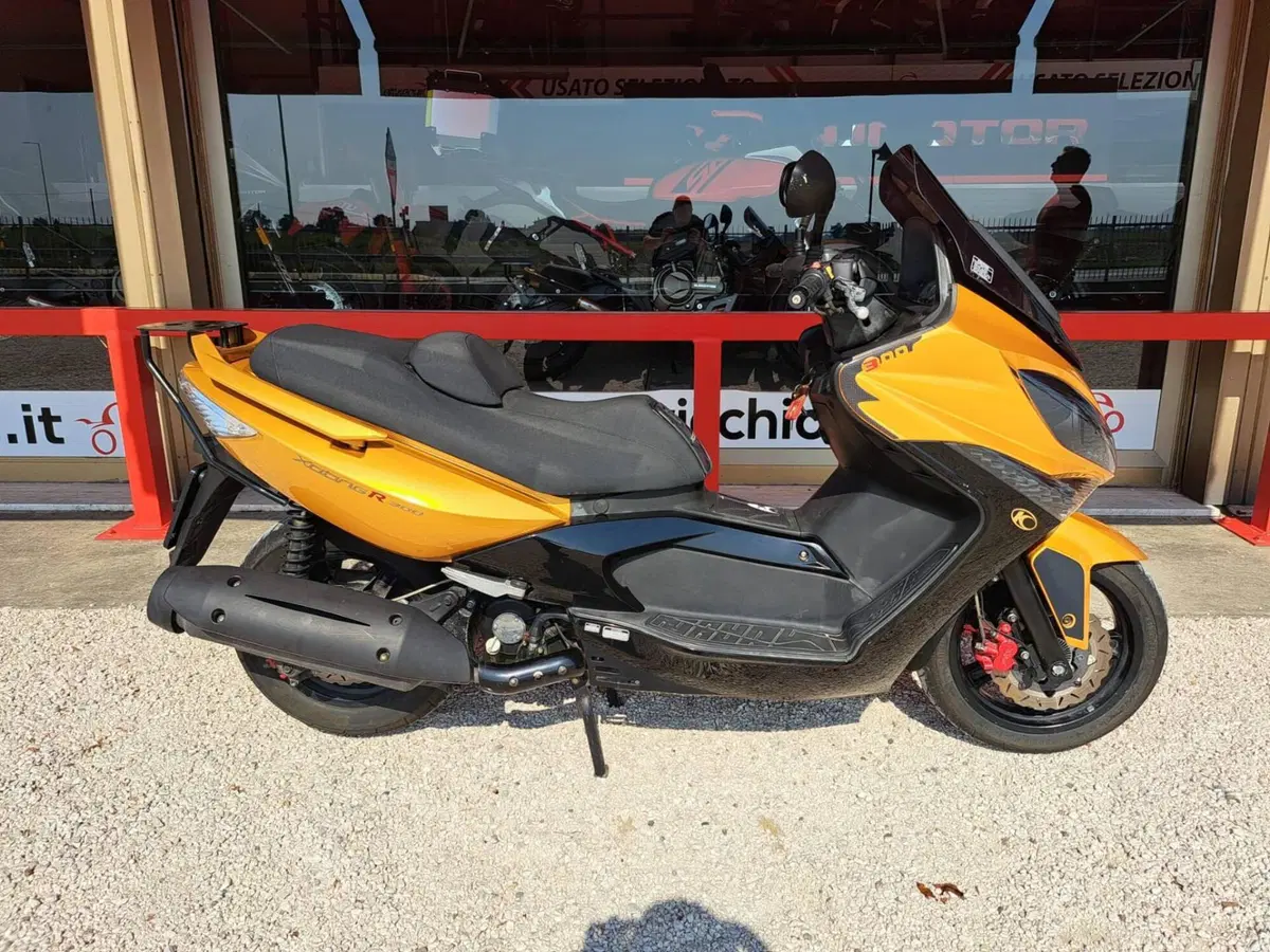 Kymco Xciting 300i R (2007 - 14) (2)