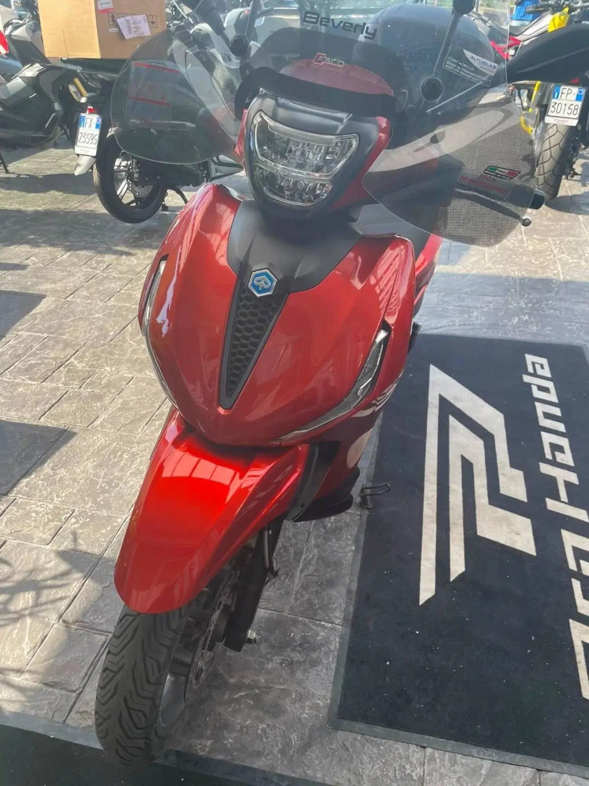 Piaggio Beverly 300 S ABS-ASR (2021 - 25)