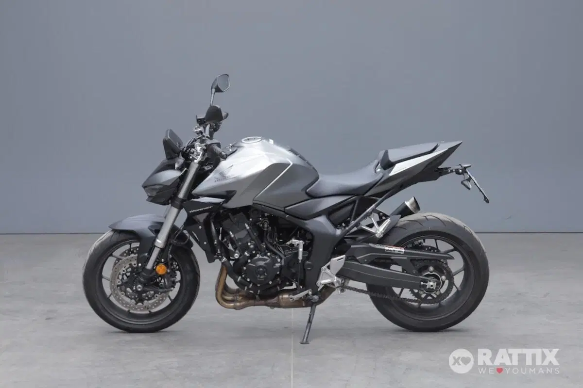 Honda CB 1000 Hornet (2025 - 26) (3)
