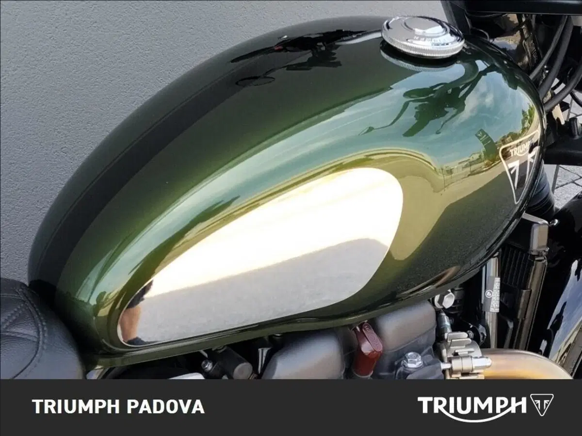 Triumph Scrambler 900 Chrome Edition (2023) (4)