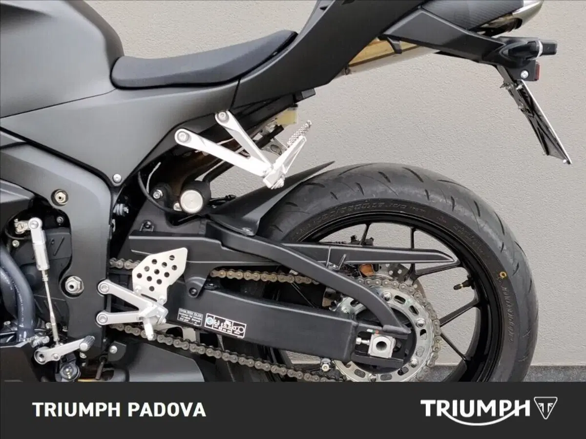 Honda CBR 600 RR (2024 - 26) (7)