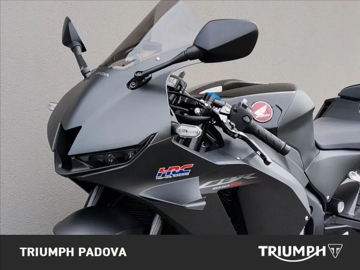 Honda CBR 600 RR (2024 - 26) (10)