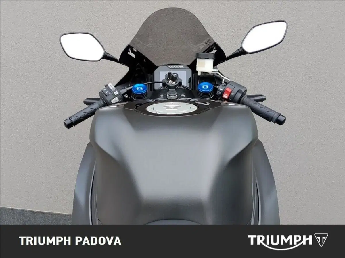 Honda CBR 600 RR (2024 - 26) (11)