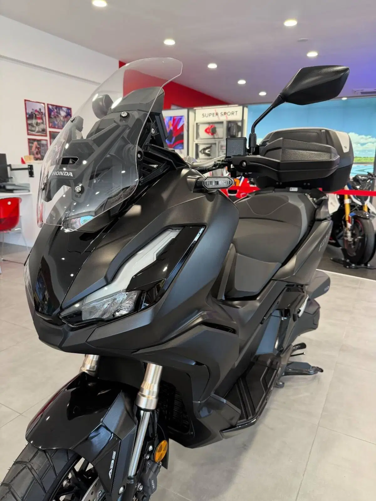 Honda ADV 350 (2022 - 24) (2)
