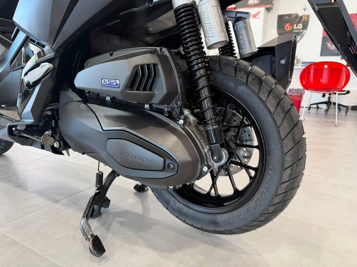 Honda ADV 350 (2022 - 24) (12)