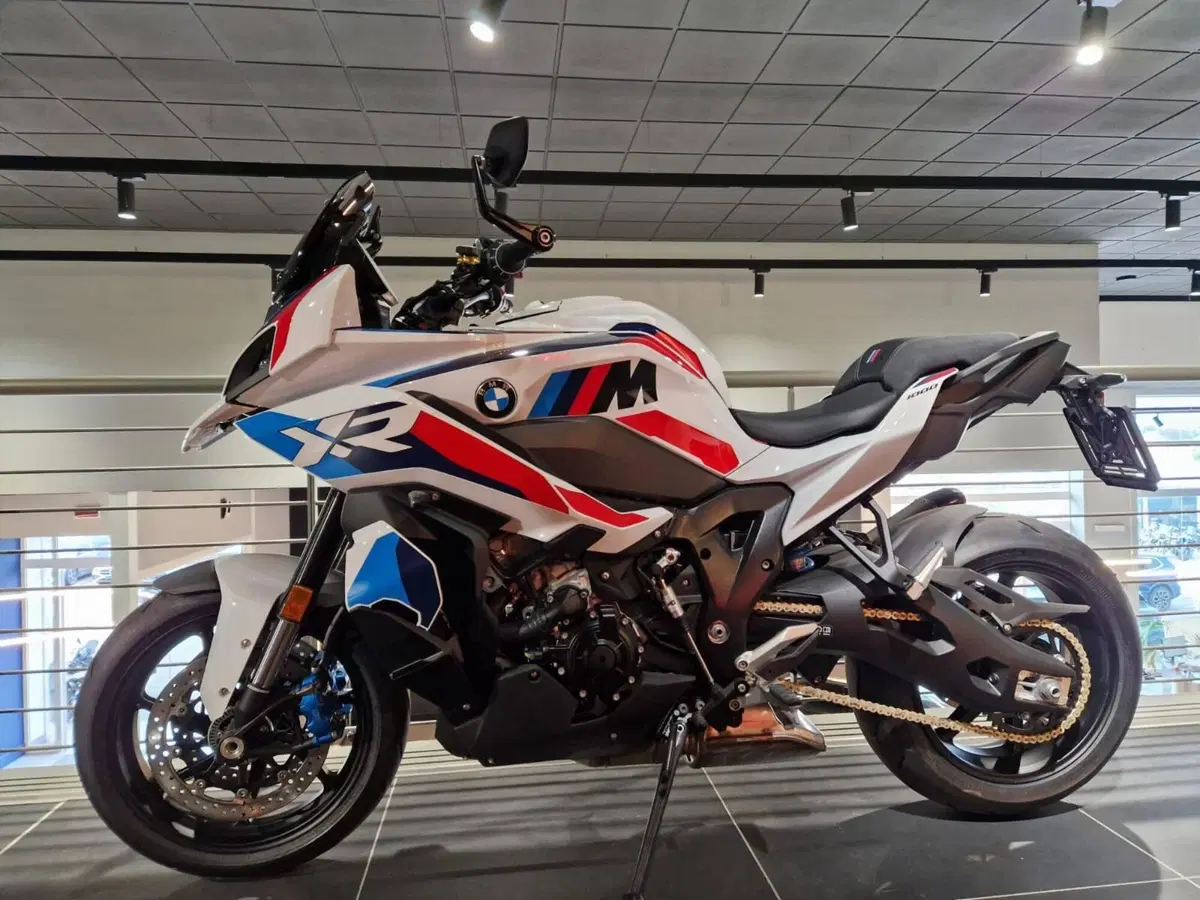 Bmw M 1000 XR (2024 - 27)