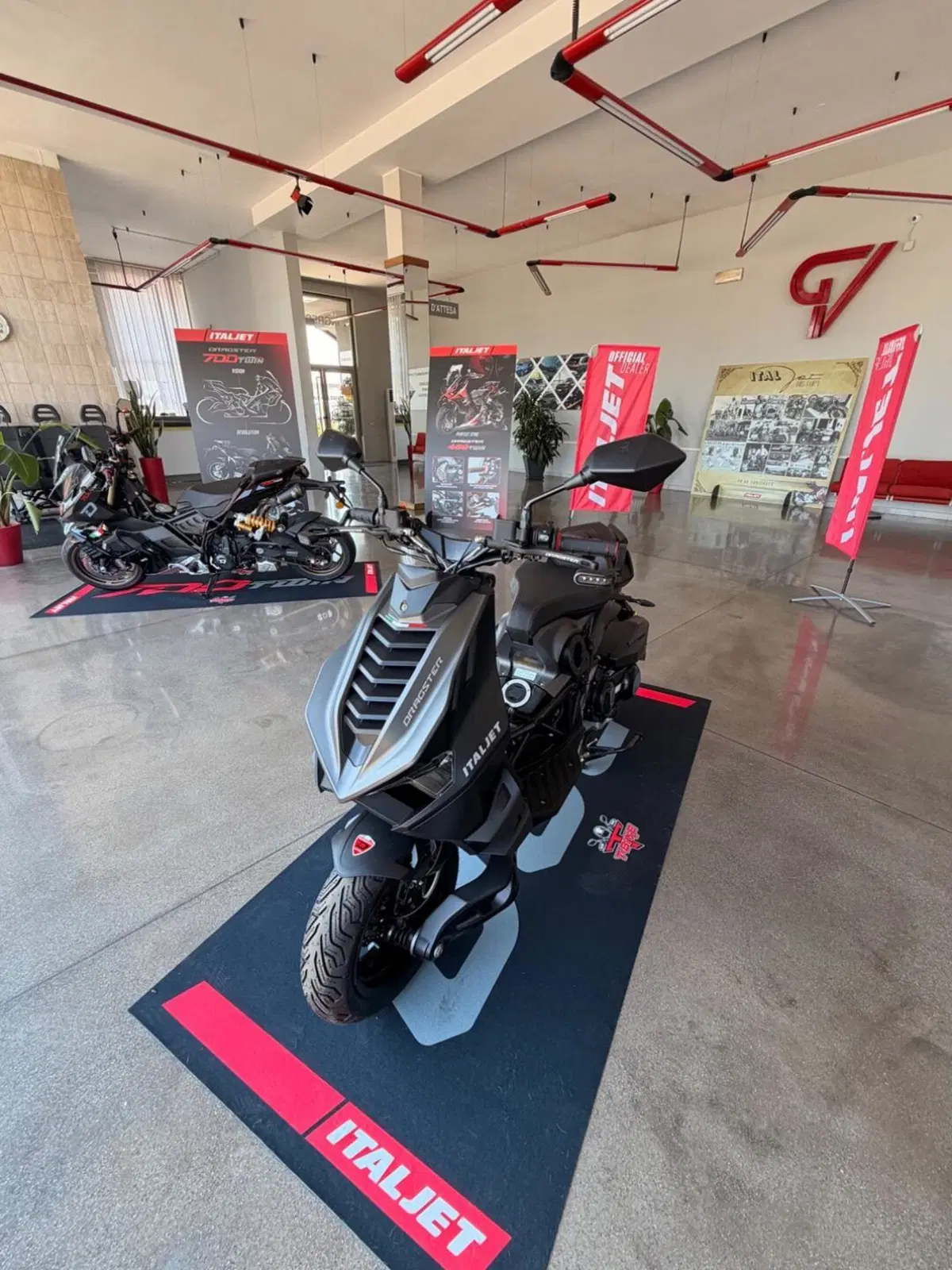 Italjet Moto Dragster 300 (2025 - 26) (2)