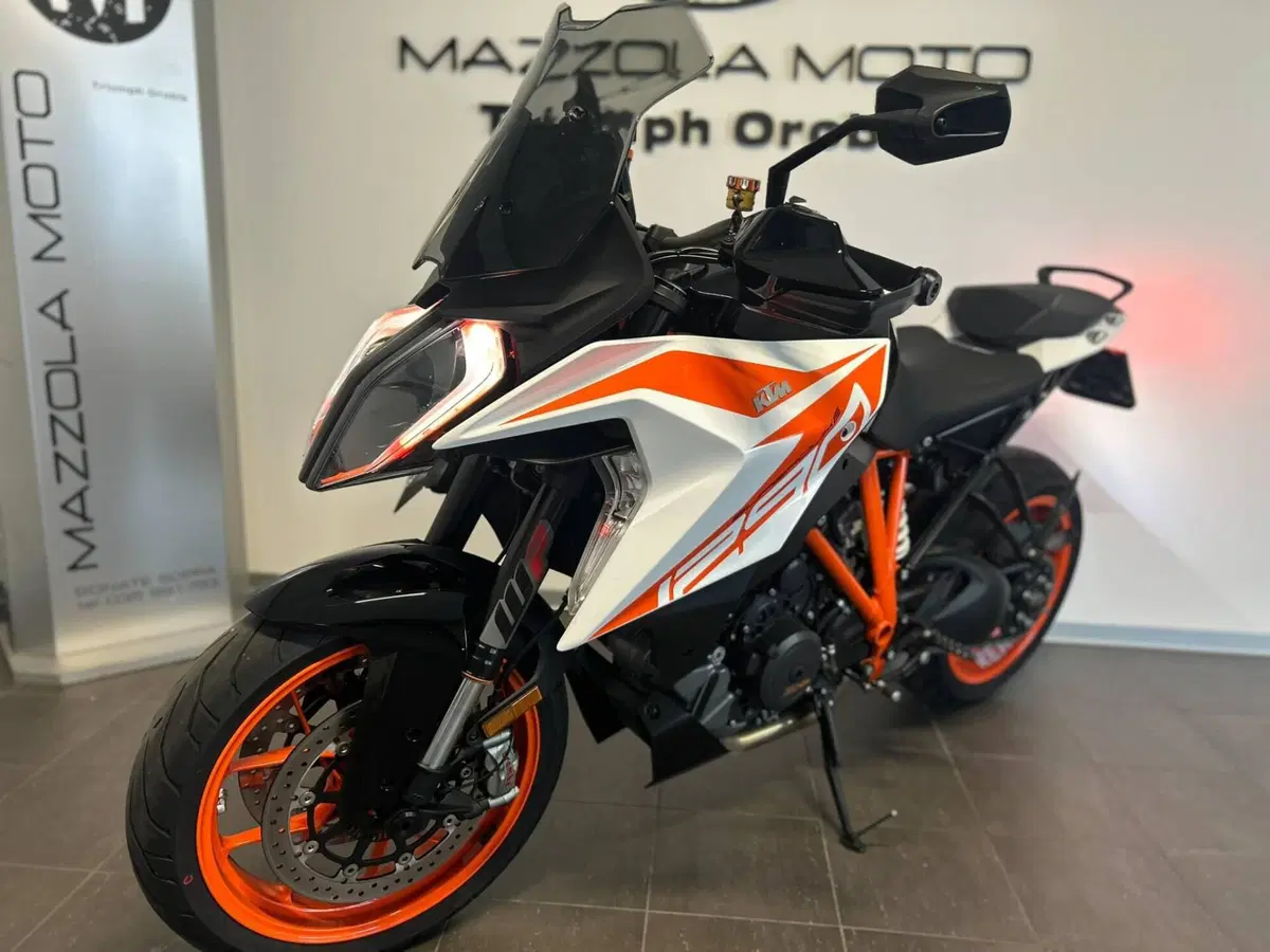 KTM 1290 Super Duke GT (2019 - 20) (8)