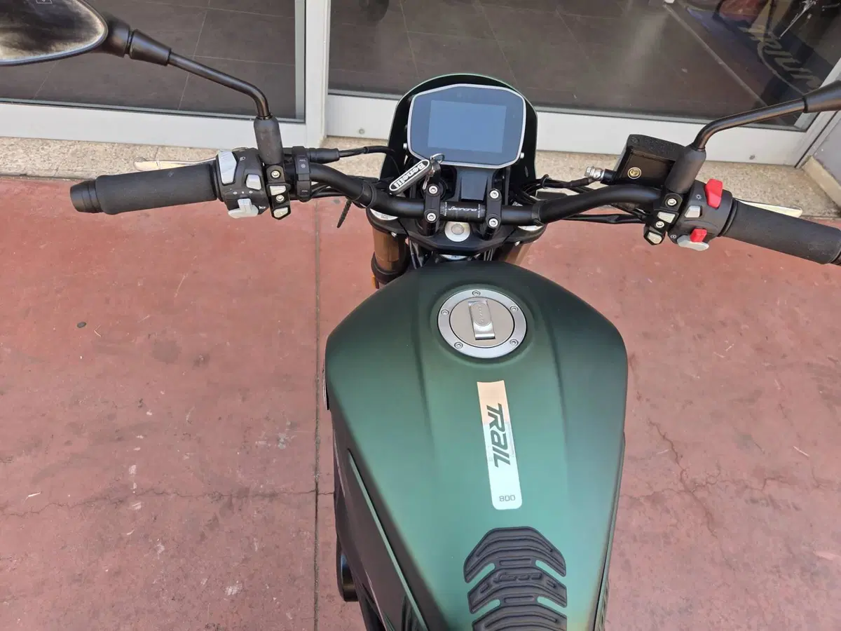 Benelli Leoncino 800 Trail (2022 - 26) (12)