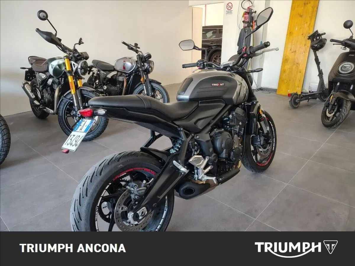 Triumph Trident 660 (2021 - 24) (3)