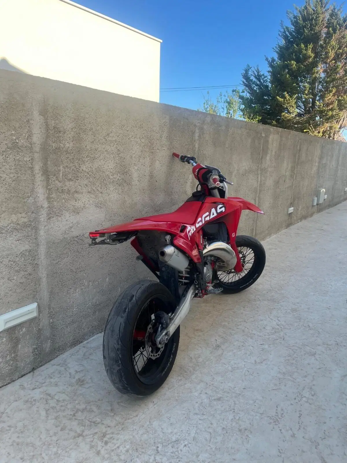 GASGAS MC 125 (2024) (3)