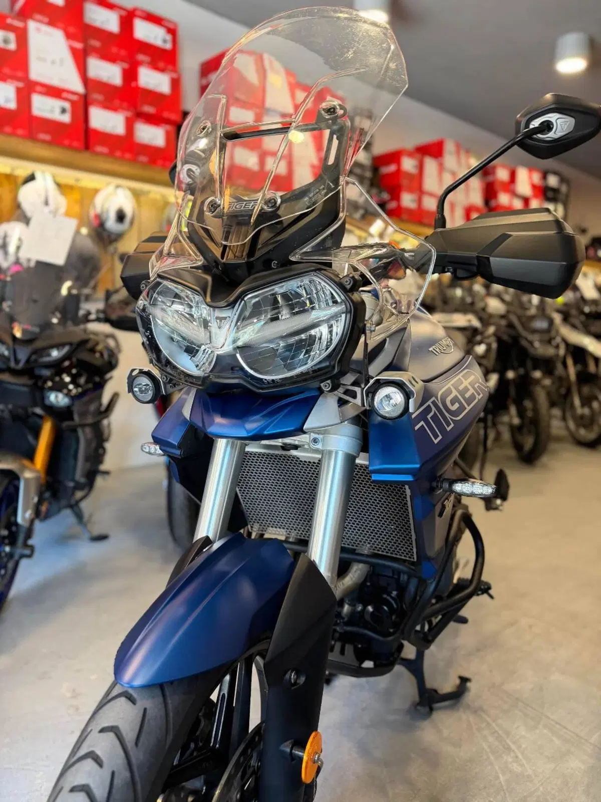 Triumph Tiger 800 XRt (2018 - 20) (3)