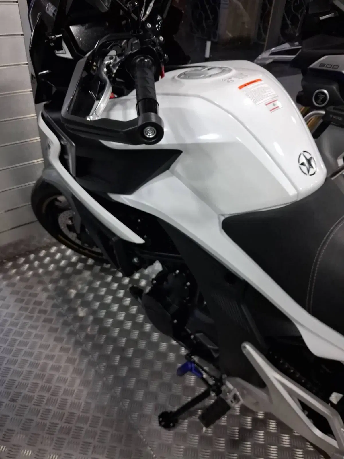 CFMOTO 700MT (2024 - 26) (3)