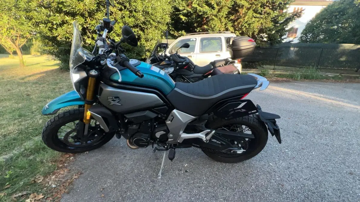 CFMOTO 700CL-X Adventure (2023 - 26) (2)